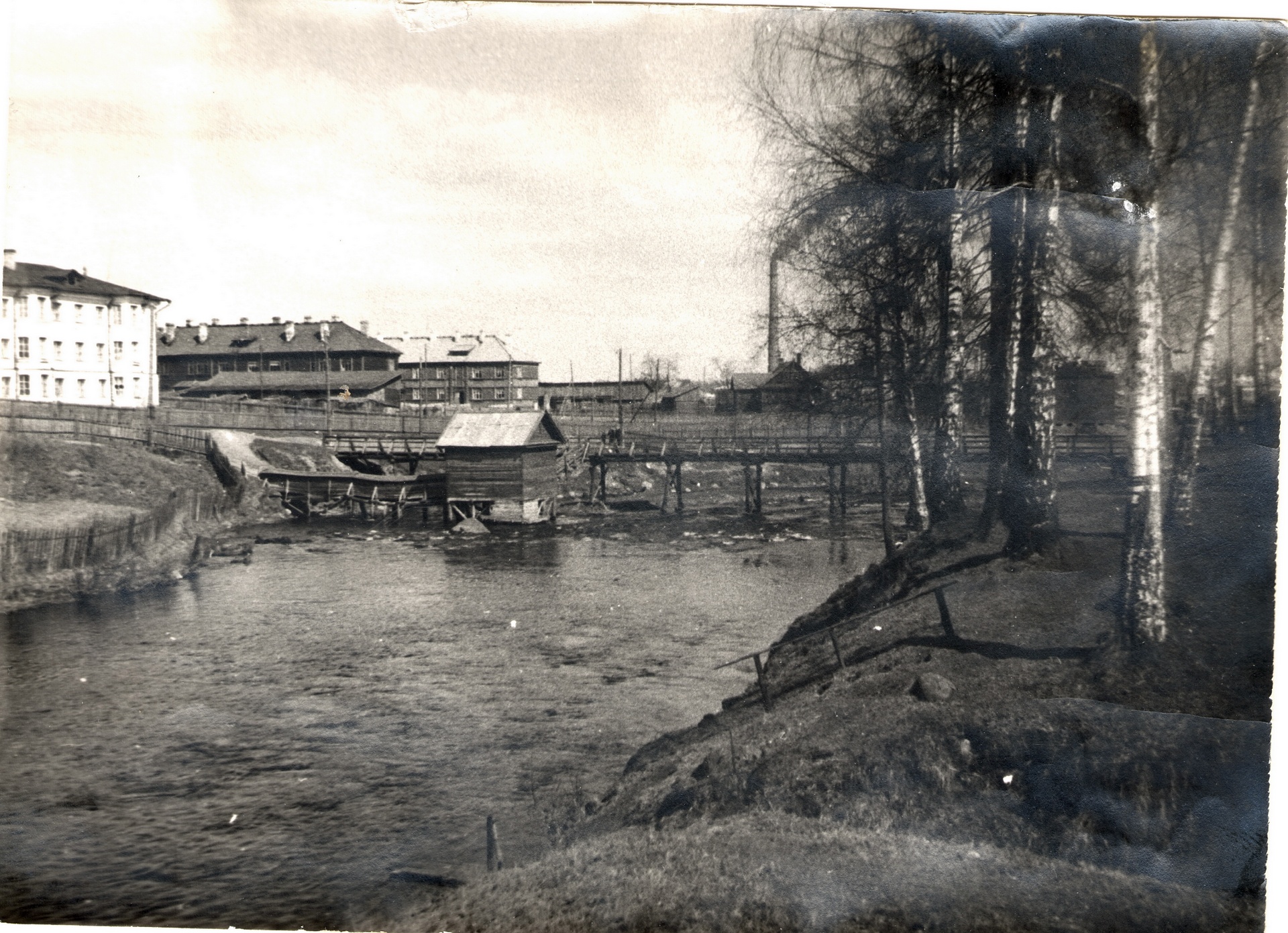 Поцелуевский мост